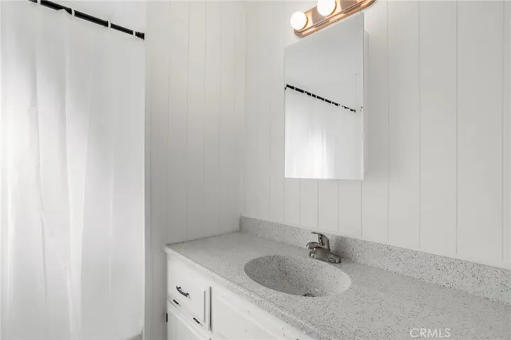 5800 Hamner Avenue 301, Eastvale, California 91752
