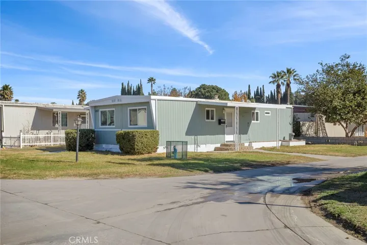 5800 Hamner Avenue 301, Eastvale, California 91752