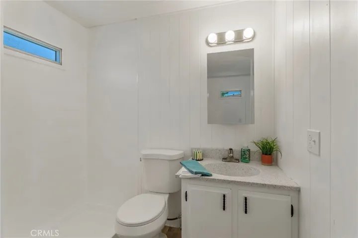 5800 Hamner Avenue 301, Eastvale, California 91752