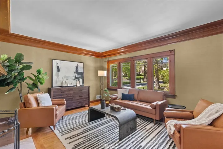 1156 E Howard Street, Pasadena, California 91104