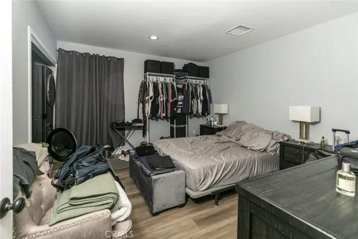 10615 San Fernando Road, Pacoima, California 91331