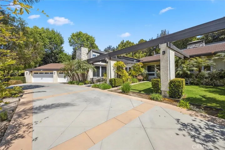 270 S Orange Acres Drive, Anaheim Hills, California 92807