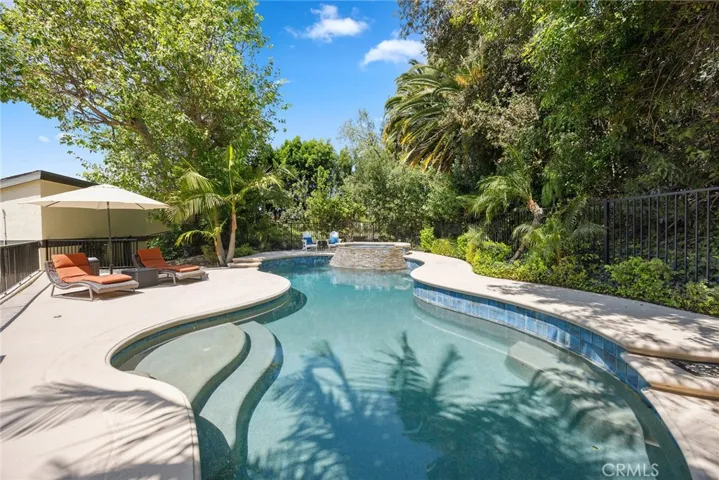 270 S Orange Acres Drive, Anaheim Hills, California 92807