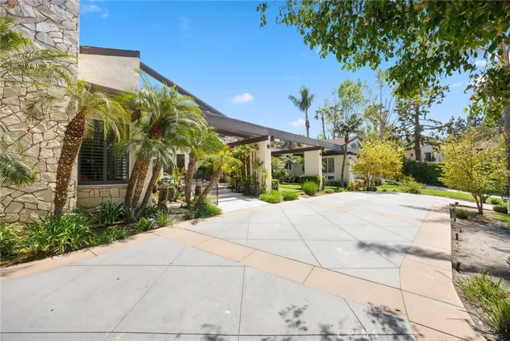 270 S Orange Acres Drive, Anaheim Hills, California 92807