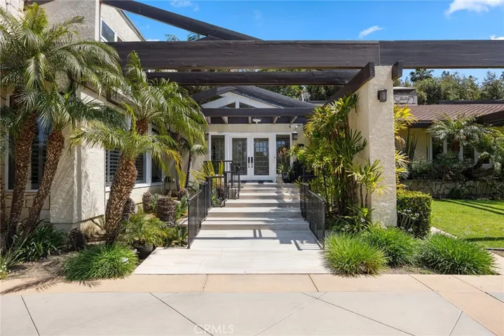 270 S Orange Acres Drive, Anaheim Hills, California 92807