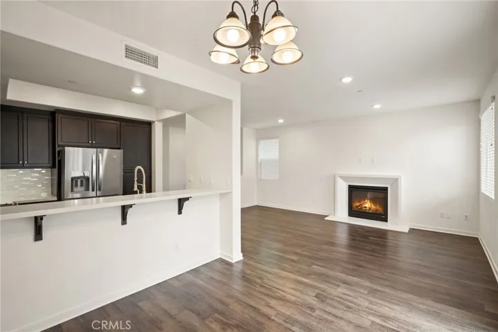 8258 N Haven Lane, Northridge, California 91325