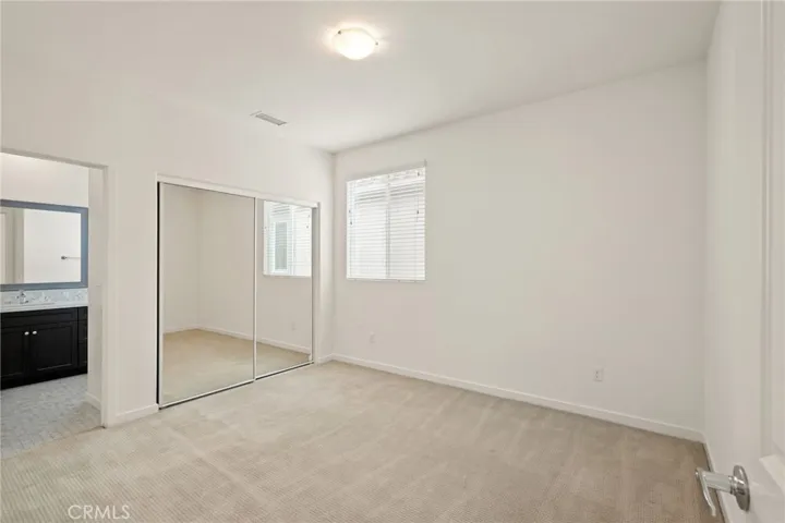 8258 N Haven Lane, Northridge, California 91325