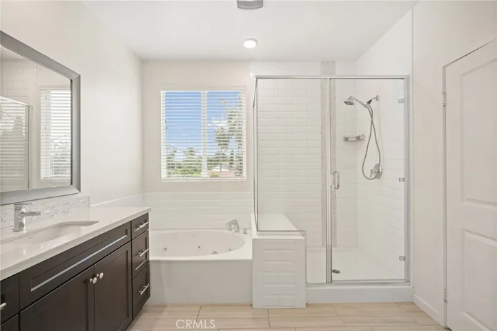 8258 N Haven Lane, Northridge, California 91325