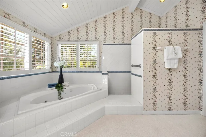 1127 Crestview Drive, Fullerton, California 92833