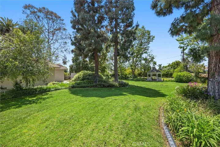 1127 Crestview Drive, Fullerton, California 92833