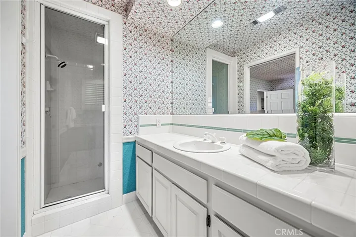 1127 Crestview Drive, Fullerton, California 92833