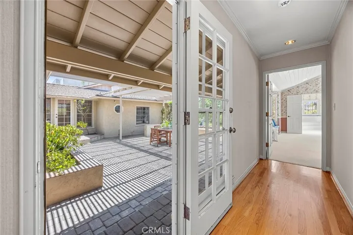 1127 Crestview Drive, Fullerton, California 92833