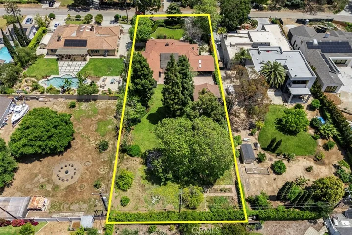 1127 Crestview Drive, Fullerton, California 92833