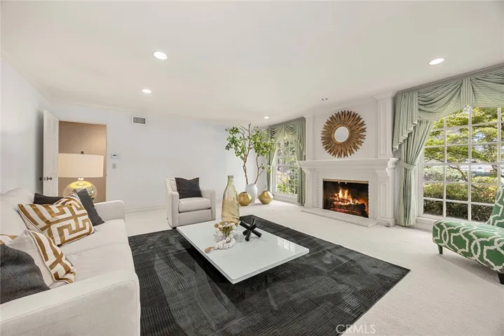 1127 Crestview Drive, Fullerton, California 92833