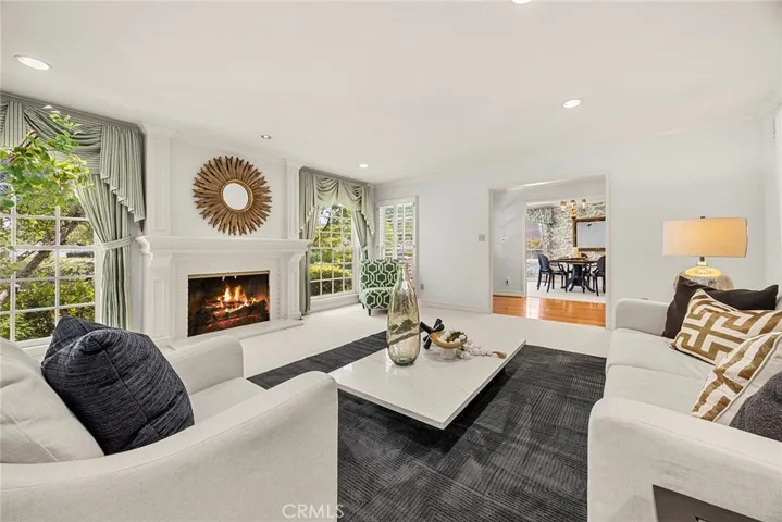 1127 Crestview Drive, Fullerton, California 92833
