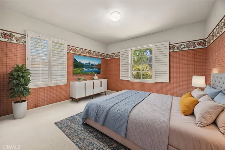 1127 Crestview Drive, Fullerton, California 92833
