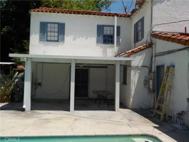 Covered patio