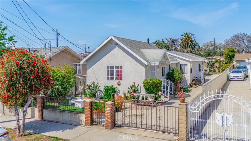 1113 Flint Avenue, Wilmington, California 90744