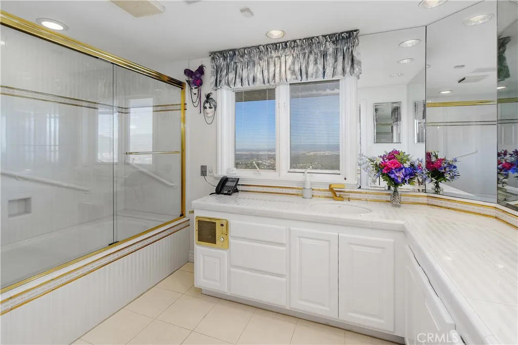 7340 Live Oak Drive, Jurupa Valley, California 92509 home-pic-31