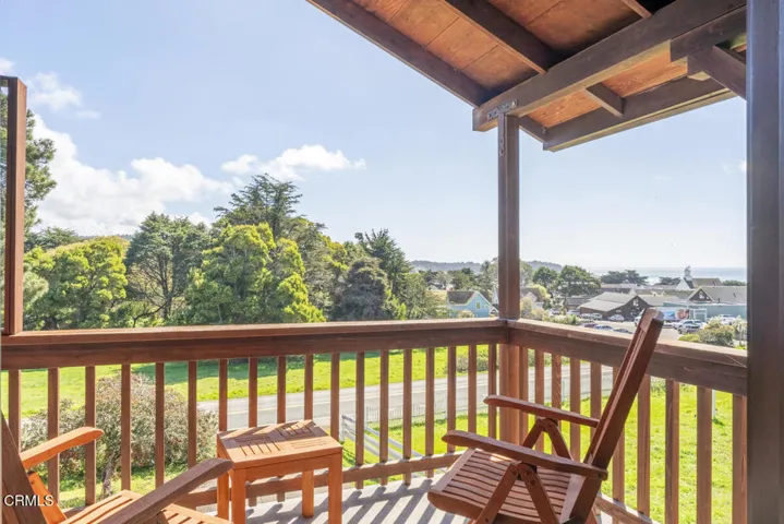 Deck West