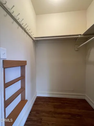 Potential 2nd Bathroom in Main Bedroom ?
