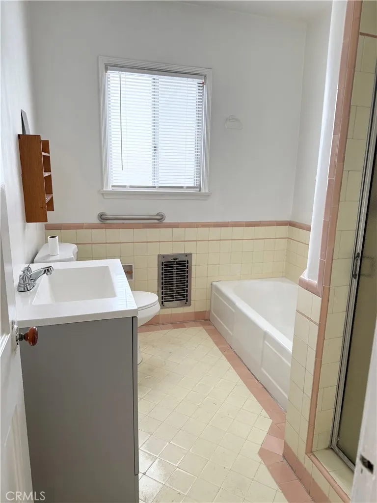 829 N Edinburgh Avenue, Los Angeles, California 90046 home-pic-8