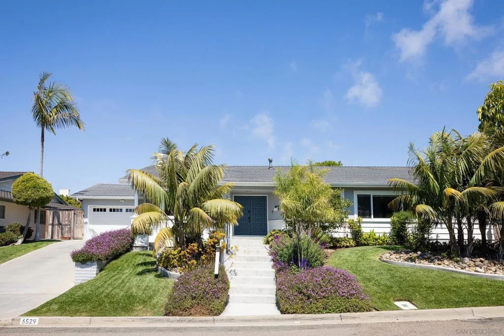 6529 Manana Place, La Jolla, California 92037 home-pic-15