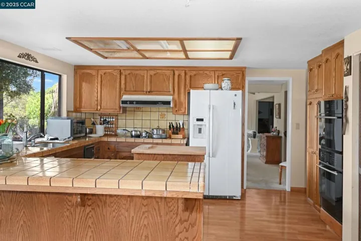 895 Ridge Dr, Concord, California 94518