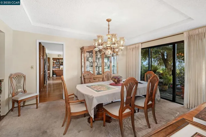 895 Ridge Dr, Concord, California 94518