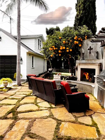 Turf Grass low maintenance backyard/ with large driveway enough for 8 plus vehicles

