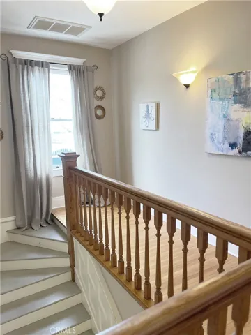 Staircase landing