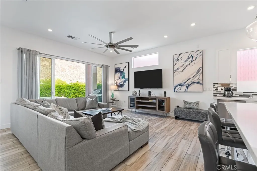 54060 Avenida Madero, La Quinta, California 92253 home-pic-1