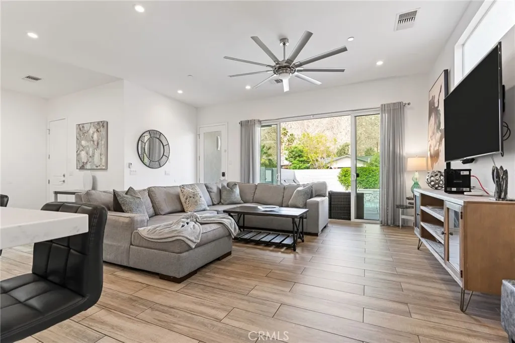 54060 Avenida Madero, La Quinta, California 92253 home-pic-2