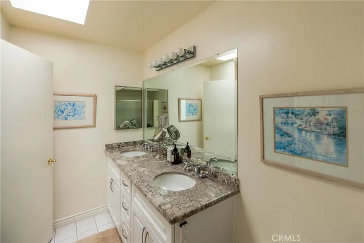3268 San Amadeo C, Laguna Woods, California 92637
