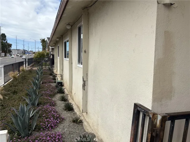 7731 Slater Avenue, Huntington Beach, California 92647