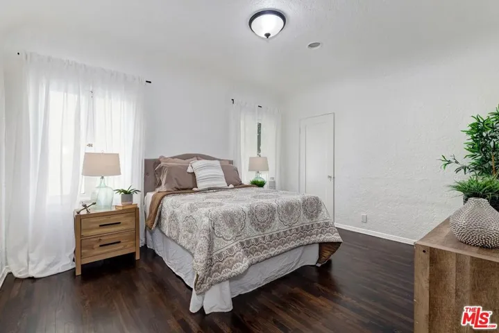 8101 W 4th Street, Los Angeles, California 90048