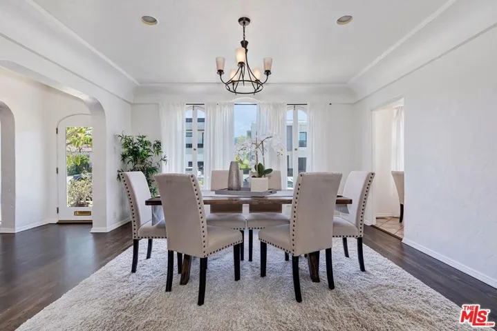 8101 W 4th Street, Los Angeles, California 90048