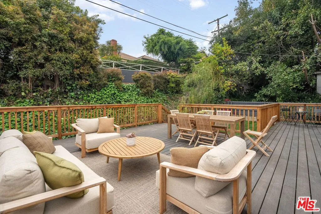 5215 Parkglen Avenue, Los Angeles, California 90043 home-pic-31