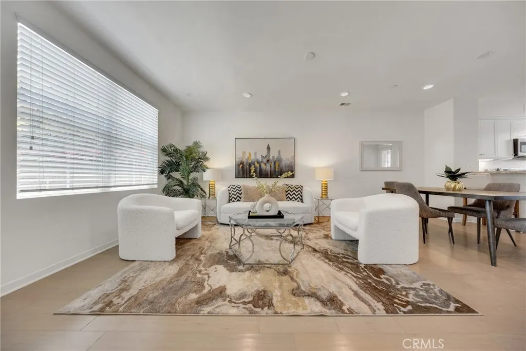 3201 Marigold Circle, Diamond Bar, California 91765, 2 Bedrooms Bedrooms, ,3 BathroomsBathrooms,Residential,For Sale,Marigold,TR25103185