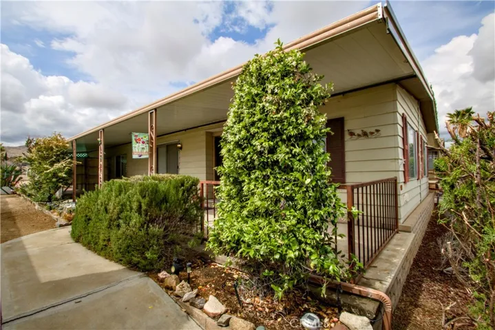 7501 Palm Avenue 97, Yucca Valley, California 92284