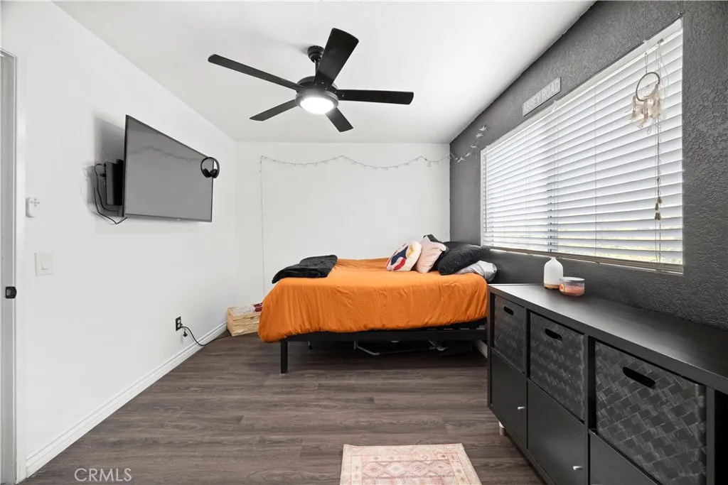 1992 Moonbeam Circle, Upland, California 91784 home-pic-9