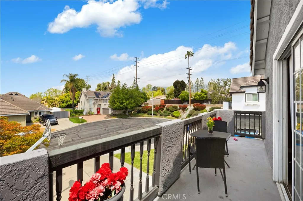 1992 Moonbeam Circle, Upland, California 91784 home-pic-12