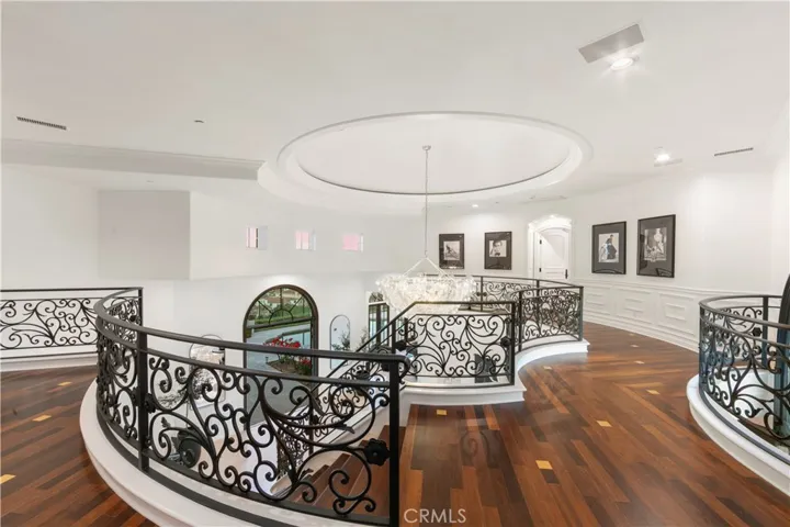 Level 3 gallery level with passage way to the 4 restorative bedrooms all part of level 3.