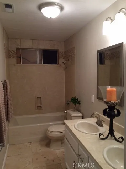 1600 Park Avenue 2, Long Beach, California 90815 home-pic-52