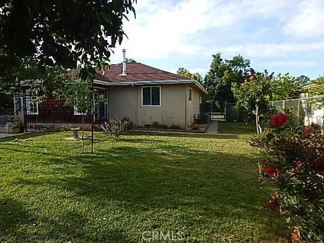 1427 Yolo Street, Corning, California 96021