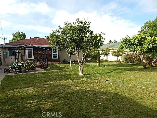 1427 Yolo Street, Corning, California 96021