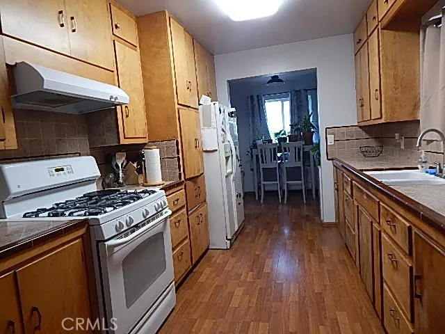 1427 Yolo Street, Corning, California 96021