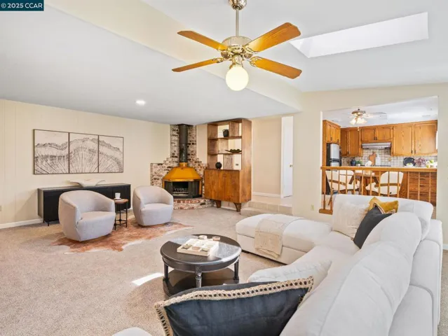 1062 Santa Clara Ln., Petaluma, California 94954