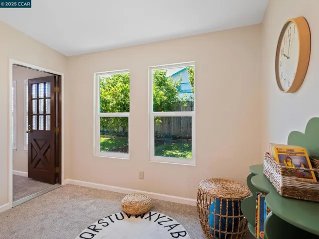 1062 Santa Clara Ln., Petaluma, California 94954