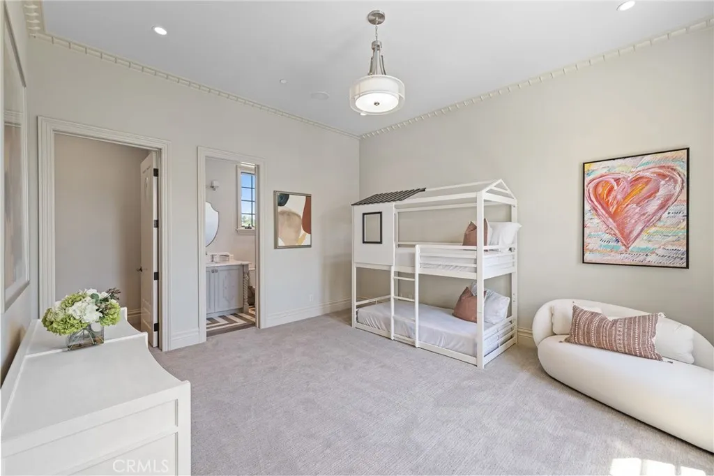 18 Dovetail Lane, Bradbury, California 91008 home-pic-42